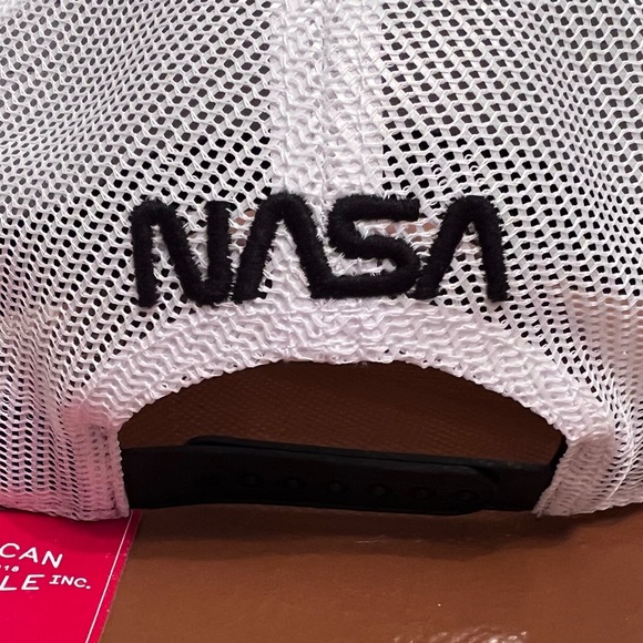 NASA ballcap, NWT, authentic, stitched eagle,mesh, adjustable. Apollo 11… - Picture 5 of 9